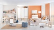Komoda + nástenné zrkadlo + študentská posteľ 100x200 + zásuvka pod posteľ + nočný stolík Artos - v priestore