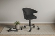 Kancelárska otočná stolička na kolieskach Gigi – v priestore
