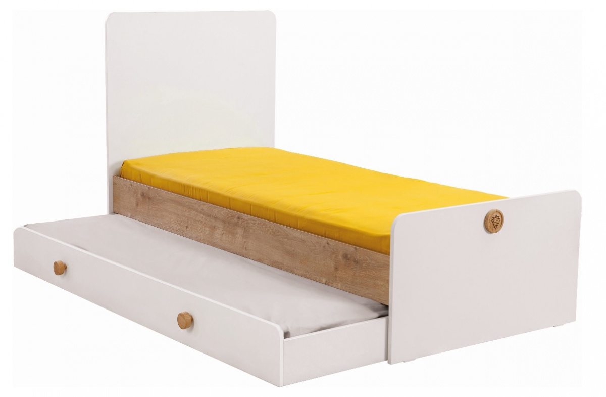 Rastúca postieľka ellie so zásuvkou a nebesami - biela/dub svetlý.

 

Postieľka je ladená do bielej farby kombinované s dekorom prírodného dreva a bude sa tak skvele vynímať v izbičke pre dievčatko aj chlapčeka.

 

Vo verzii detskej postieľky je súčasťou zásuvka, prebaľovací pult a pohyblivá bočnice (teleskopické priečky).

 

Keď dieťa povyrastie, postieľku jednoducho prestaviate do podoby detskej postele.

 

Postieľka je vyrobená z kvalitného lamina.

 

Vyobrazená posteľná súprava nie je súčasťou postieľky, avšak je možné ju zaobstarať zvlášť.

 

Všetok nábytok patriaci do kolekcie Ellie nájdete nižšie v súvisiacich produktoch.