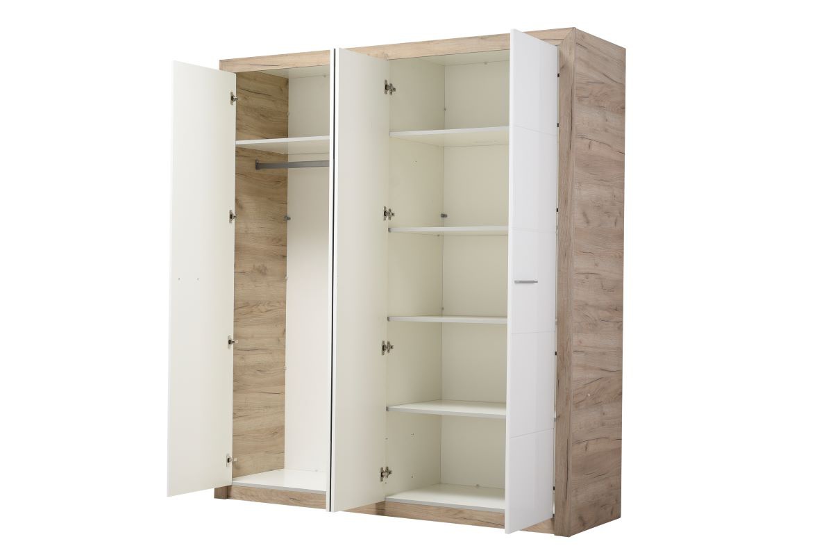 Štvordverová šatníková skriňa so zrkadlami shine - dub sivý/biela.

 

Je známa vec, že zrkadlo opticky rozširuje priestor.

 

Rozmery štvordverovej šatníkovej skrine so zrkadlami Shine sú 179,5x204x55,5cm (š, v, h)

 

Všetok nábytok patriaci do kolekcie Shine nájdete nižšie v súvisiacich produktoch.