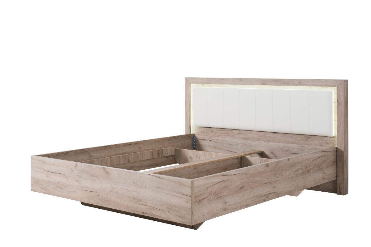 Manželská posteľ 160x200cm shine - dub sivý/biela.

 

K čelu postele je možné dokúpiť LED osvetlenie, ktoré nájdete v súvisiacich produktoch nižšie.

 

Rozmery manželskej postele 160x200cm Shine sú 178,5x100,5x208,5cm (š, v, h), ložná plocha je 160x200cm

 

Všetok nábytok patriaci do kolekcie Shine nájdete nižšie v súvisiacich produktoch.