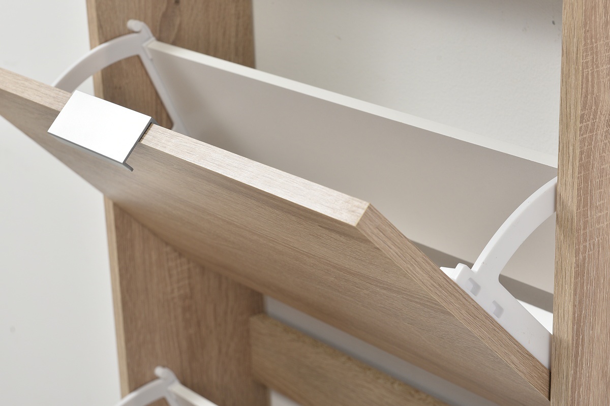 Výklopný botník 5-dvierkový felix - dub sonoma.

 

Zadná časť botníku je otvorená, vďaka čomu zaisťuje odvetrávanie, čo je žiaduce najmä v letnom období, kedy sa nám chodidla v obuvi potí.

 

Výklopné botníky Felix v inej veľkosti a farebnom prevedení nájdete nižšie v súvisiacich produktoch.