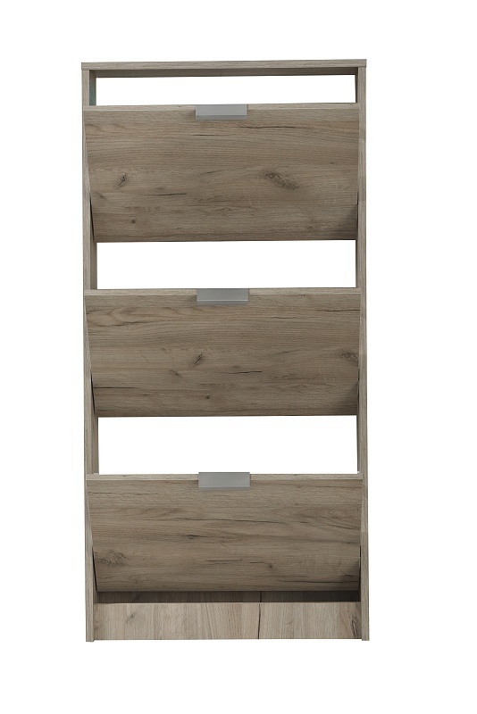 Set výklopných botníkov felix - dub šedý.

 

Zadná časť botníkov je otvorená, vďaka čomu zaisťuje odvetrávanie, čo je žiaduce najmä v letnom období, kedy sa nám chodidla v obuvi potí.

 

Výklopné botníky Felix v inej veľkosti a farebnom prevedení nájdete nižšie v súvisiacich produktoch.