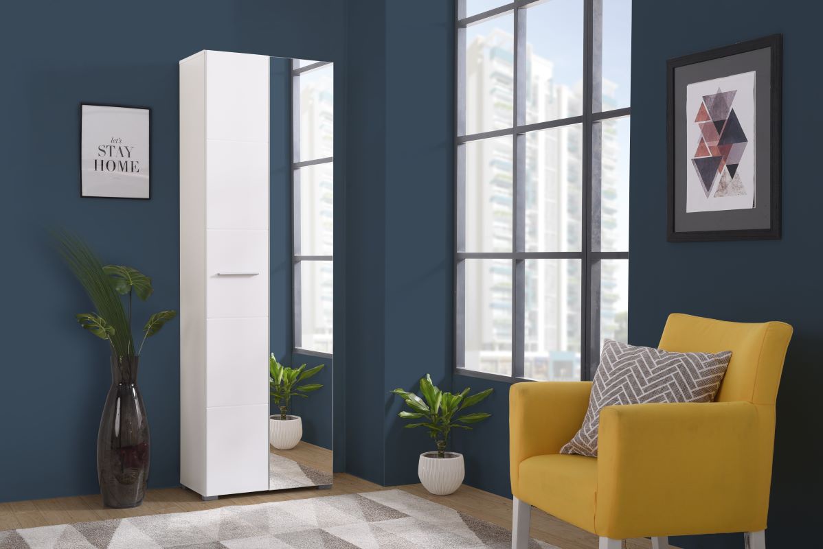 Predsieňová skriňa so zrkadlom falka - biela.

 

Rozmery predsieňovej skrine Falka sú 60x192,5x35,5cm (š, v, h)

 

Všetok nábytok patriaci do kolekcie Falka nájdete nižšie v súvisiacich produktoch.