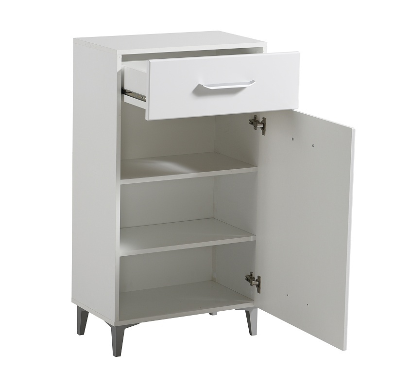 Kombinovaná komoda beatrix - biela.

 

Komoda zapadne do každej miestnosti a záleží tak len na vás, kam sa rozhodnete ju umiestniť.

 

Všetok nábytok patriaci do kolekcie Beatrix nájdete nižšie v súvisiacich produktoch.