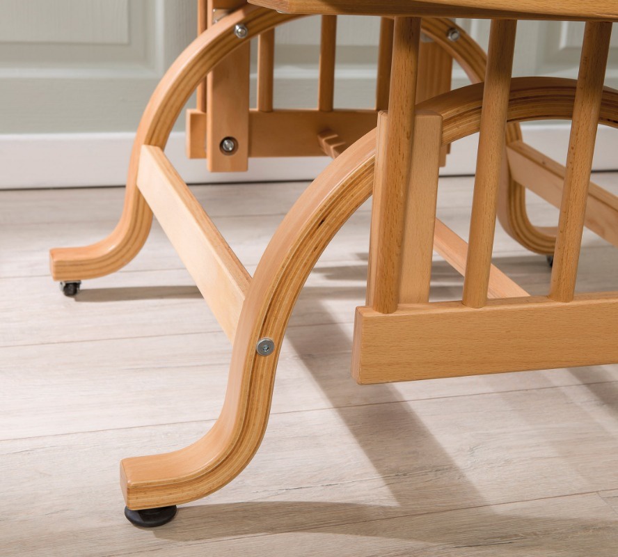 Drevená kolíska s nebesami grace 45x80cm.

 

V cene kolísky je zahrnutý matrac 45x80cm, posteľná bielizeň aj nebesia.

 

Rozmery kolísky Grace sú 62x162x100cm (š, v, h).

 

V súvisiacich produktoch nižšie nájdete ďalšie tipy na nábytok do izby pre bábätko.