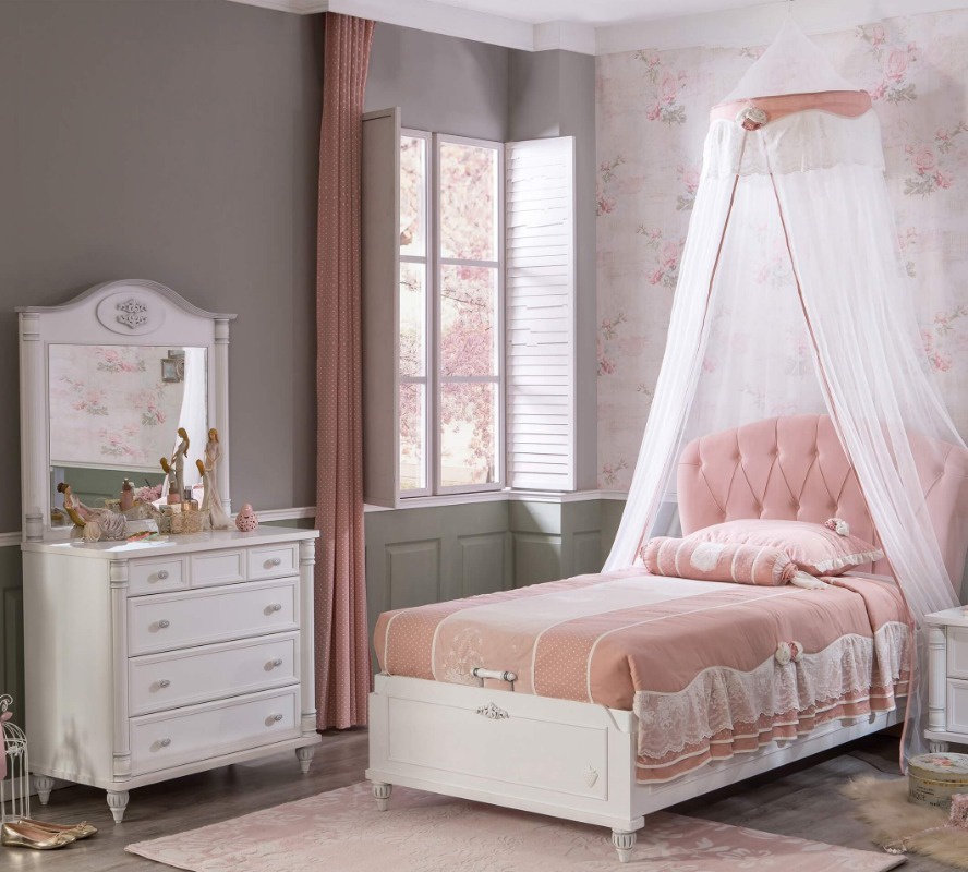 Zásuvková komoda carmen - biela.

 

Zásuvková komoda Carmen je vyrobená z kvalitného lamina.

 

Všetok nábytok patriaci do kolekcie Carmen nájdete nižšie v súvisiacich produktoch.