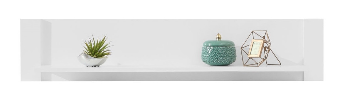 Obývacia izba bjorn b, škandinávsky štýl - biela.

 

Domov v tomto štýle nie je teda vôbec chladný či pochmúrny, ako by sa mohlo na prvý pohľad zdať.

 

K vitríne Bjorn je možné dokúpiť svetlené prúžky, ktoré krásne rozžiari celú vitrínu a dodajú jej ten správny šmrnc.

 

Obývacia izba Bjorn B sa skladá z týchto prvkov:


	Vitrína Bjorn - 90x190x40cm (š, v, h)
	Regál Bjorn I - 50x190x40cm (š, v, h)
	Široká komoda Bjorn - 140x85x40cm (š, v, h)
	Televízny stolík Bjorn - 140x50x50cm (š, v, h)
	Konferenčný stolík Bjorn - 120x43x65cm (š, v, h)
	Polica Bjorn I - 120x25x20cm (š, v, h)
	Polica Bjorn II - 120x25x24cm (š, v, h)


 

Všetok nábytok patriaci do kolekcie Bjorn nájdete nižšie v súvisiacich produktoch.