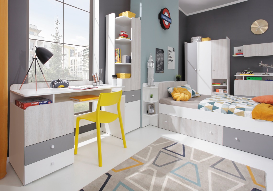 Detská posteľ s úložným priestorom beta 90x200cm - biela/dub.

 

Čelo postele je zhotovené ako praktický nadstavec s poličkami, ktorého umiestnenie ocení každý, kto potrebuje mať v noci všetko potrebné na dosah.

 

Posteľ je vyrobená z lamina hrúbky 16mm, medzi ktorého vlastnosti patrí odolnosť proti krátkodobé vlhkosti a oderu.

 

Rozmery detskej postele Beta sú 114x80x224cm (š, v, h).

 

Všetok nábytok patriaci do kolekcie Beta a vhodné matrace nájdete nižšie v súvisiacich produktoch.