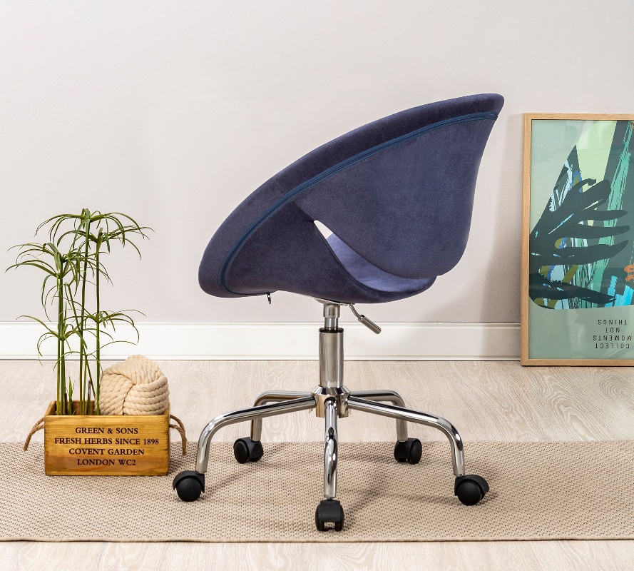 Čalúnená stolička na kolieskach celeste - tmavo modrá.

 

V súvisiacich produktoch nižšie nájdete ďalšie tipy na nábytok.