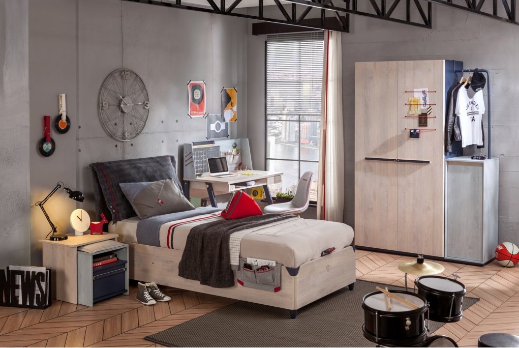 Dvojdverová šatníková skriňa lincoln - dub/tmavo modrá.

 

Úložný priestor je tvorený šatníkovou tyčí, na ktorú pomocou ramienok zavesíte oblečenie.

 


Do voľného priestoru skrine je možné dokúpiť malý regál Lincoln, ktorý rozšíri úložisko skrine.

 

Skriňa je zhotovená v dekore dub a v tmavo modrej farbe.

 

Všetok nábytok patriaci do kolekcie Lincoln nájdete nižšie v súvisiacich produktoch.