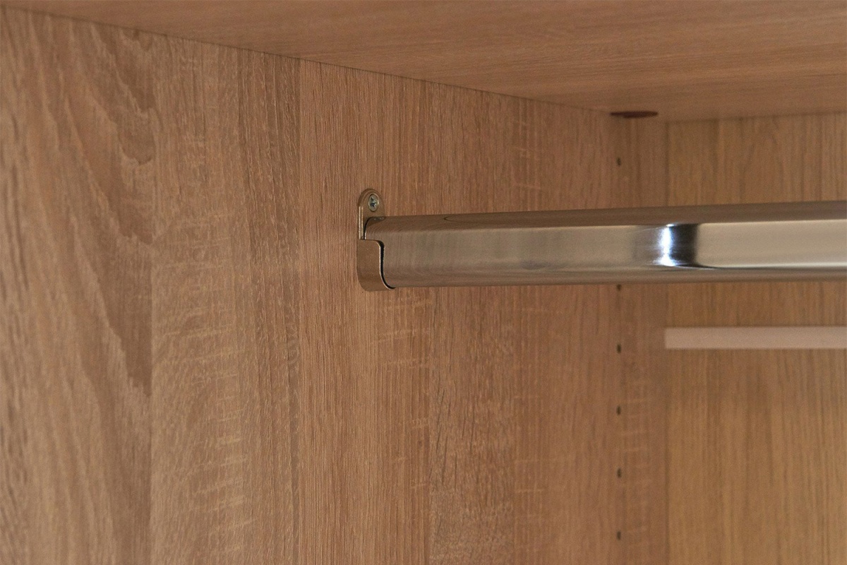 Skriňa penelope 1d - dub sonoma svetlý/dub sonoma tmavý.

 

Ak vás kolekcia Penelope zaujala, môžete sa pozrieť na ďalšie prvky, ktoré sú jej súčasťou a môžete tak zostaviť domácnosť podľa vlastných predstáv.

 

MDF dosky - jedná sa o drevovláknité dosky, ktoré sa vyrábajú z kvalitných ihličnatých stromov.

 

Rozmery skrine sú: 197,2x60x47,6cm (v,š,h)