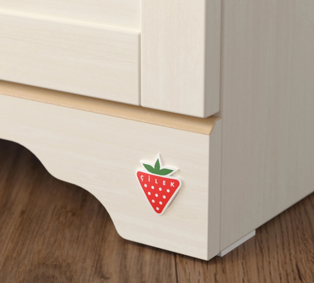 Úzka komoda lilian - breza.

 

Rozmery zásuvkovej komody Lilian sú 60x110,5x48cm (š, v, h).

 

Všetok nábytok patriaci do kolekcie Lilian nájdete nižšie v súvisiacich produktoch.