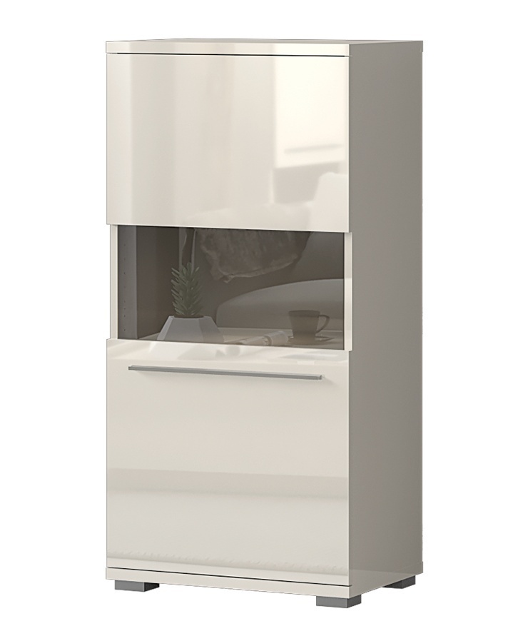 Jednodverová vitrína tiana ii - béžová.

 

 

Jednodverová vitrína Tiana zaujme dizajnom na prvý pohľad, obzvlášť vydarený je sklenený detail v prostrednej časti.

 

 

Rozmery jednodverovej vitríny s osvetlením Tiana II sú 60x123x40cm (š, v, h).

 

 

Všetky produkty z kolekcie Tiana nájdete nižšie v súvisiacom tovare.