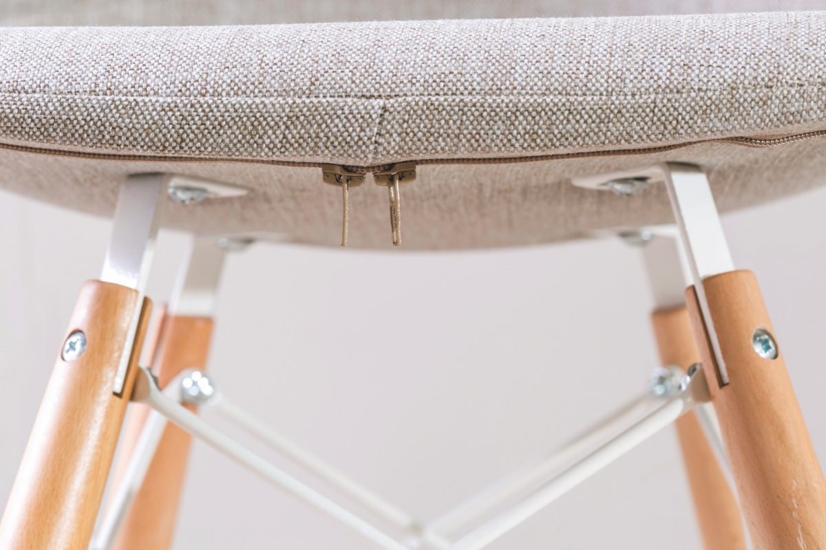 Čalúnená stolička dylan - šedá.

 

 

Rozmery čalúnené stoličky Dylan sú 50x85x50cm (š, v, h).

 

 

Všetky produkty z kolekcie Dylan nájdete nižšie v súvisiacich produktoch.