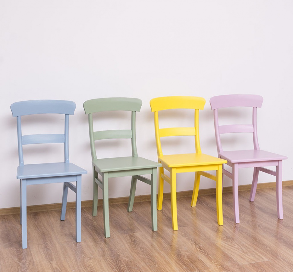 Stolička slavoj 662 - žltá.

 

Stolička z poctivého borovicového dreva sa hodí ho každej miestnosti.

 

Výrobok je dodávaný v zmontovanom stave a veľmi pevná konštrukcia umožňuje použitie po naozaj dlhú dobu. Zavďačí sa vám svojou vynikajúcou kvalitou, veľmi masívnym rámom a operadlom a tiež veľkorysým sedákom pre maximálne pohodlie.

 

Rozmery stoličky Slavoj 662 sú 45x88x43cm (š, v, h).

 

Na prehliadnutie ďalších masívnych kúskov nábytku od tohto výrobcu kliknite TU.

 

Farba na fotografii sa môže ľahko líšiť oproti reálnemu výrobku. Príčinnou môže byť zobrazovanie farieb monitora či rôzne nasvietenie výrobkov pri fotení.


Z dôvodov výroby masivného nábytku na zákazku, sme nútení požadovať od zákazníka zálohu v minimálnej výške 30% z ceny nábytku.