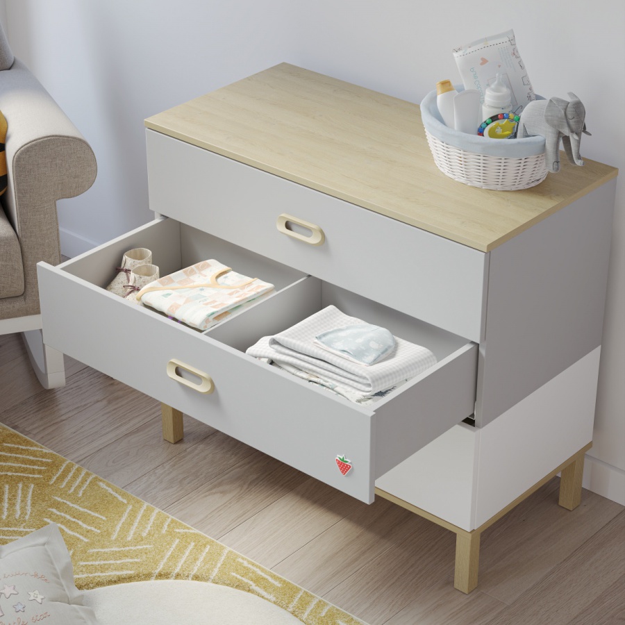 Šuplíková komoda simba - šedá/biela/dub.

 

Rozmery šuplíkovej komody Simba sú 88x80x44cm (š, v, h).

 

Všetky produkty z kolekcie Simba nájdete nižšie v súvisiacom tovare.