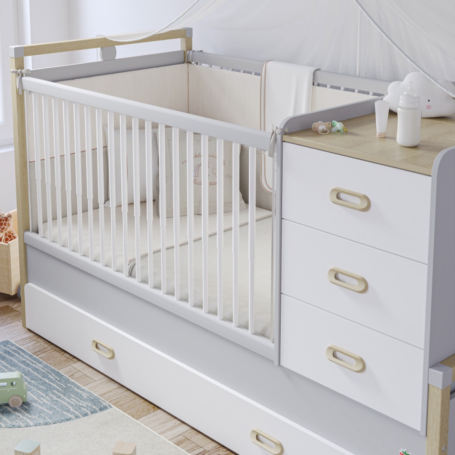 Detská rastúca postieľka 80x180 simba - šedá/biela/dub.

 

Všetci však poznáme, že deti rastú počas mrknutia oka a tak sa dá celá postieľka drobnou demontážou prerobiť na posteľ pre staršie dieťa.

 

Po celú dobu užívania postieľky postačí iba jeden matrac v rozmere 80x177 cm, pretože rozmer ložnej plochy sa nemení.

 

Rozmery rastúcej postieľky sú 87x109x187cm (š, v, h).

 

Všetky produkty z kolekcie Simba nájdete nižšie v súvisiacich produktoch.