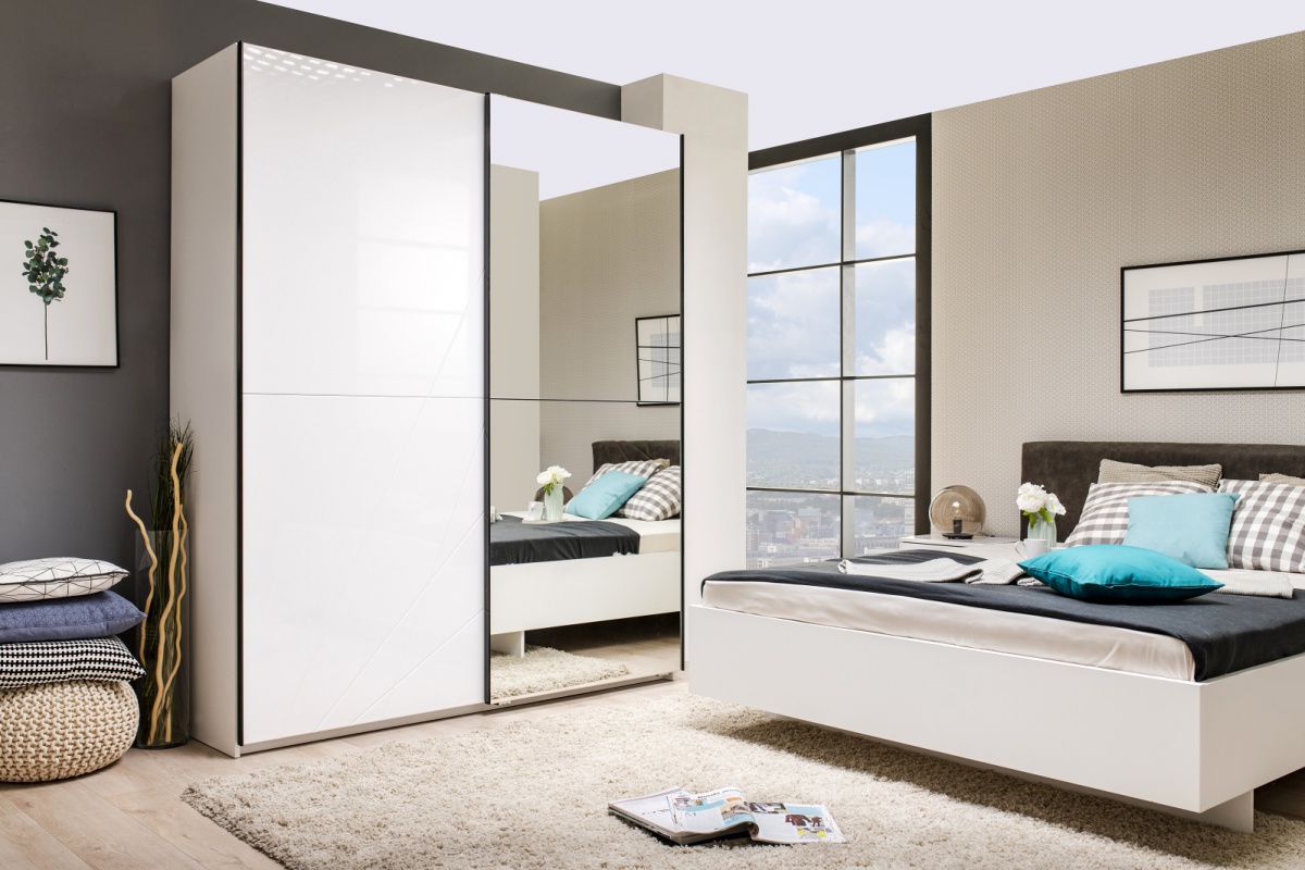 Šatníková skriňa s posuvnými dverami aubrey 220 - biela.

 

Vnútorné usporiadanie skrine je pevne dané.

 

Rozmery Šatníkové skrine Aubrey s posuvnými dverami 220 sú 262,5x224x65,5cm (š, v, h).

 

Všetok nábytok patriaci do kolekcie Aubrey nájdete nižšie v súvisiacich produktoch.