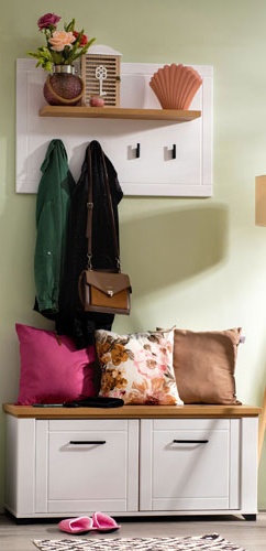 Vešiakový panel lotta - biela/dub artisan.

 

Vešiak tvorí základná doska z lamina v bielej farbe s MDF profilmi, pokrytá matnou bielou fóliou.

 

Rozmery Vešiakový panel Lotta sú 86,5x57x19,5cm (š, v, h).

 

Všetky produkty z kolekcie Lotta nájdete nižšie v súvisiacich produktoch.