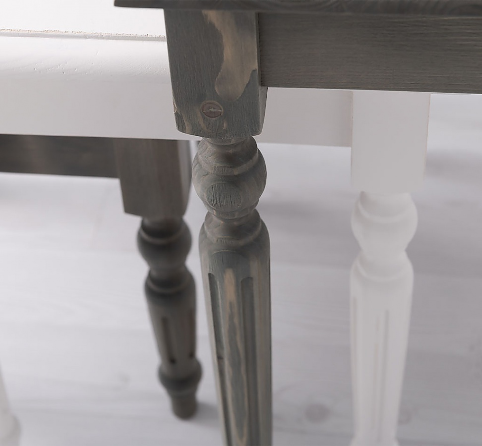 Set odkladacích stolíkov percy 80 - šedá/biela patina.


Odkladacie stolíky z poctivého borovicového dreva sa hodia ako do obývacej izby, tak napríklad do predsiene.

 

Kombinácia bielej patiny a šedej drevitej farby je skrátka nesmrteľná a hodí sa do interiéru akéhokoľvek štýlu.

 

Rozmery odkladacích stolíkov Percy 80 sú 64x60x40cm, 49x50x40cm a 34x39x40cm (š, v, h).

 

Pre kompletnú ponuku masívneho nábytku od tohto výrobcu kliknite TU.

 

Farba na fotografii sa môže ľahko líšiť oproti reálnemu výrobku. Príčinou môže byť zobrazovanie farieb monitora či rôzne nasvietenie výrobkov pri fotení.




Z dôvodu výroby masívneho nábytku na zákazku, sme nútení požadovať od zákazníka zálohu v minimálnej výške 30% z ceny nábytku.