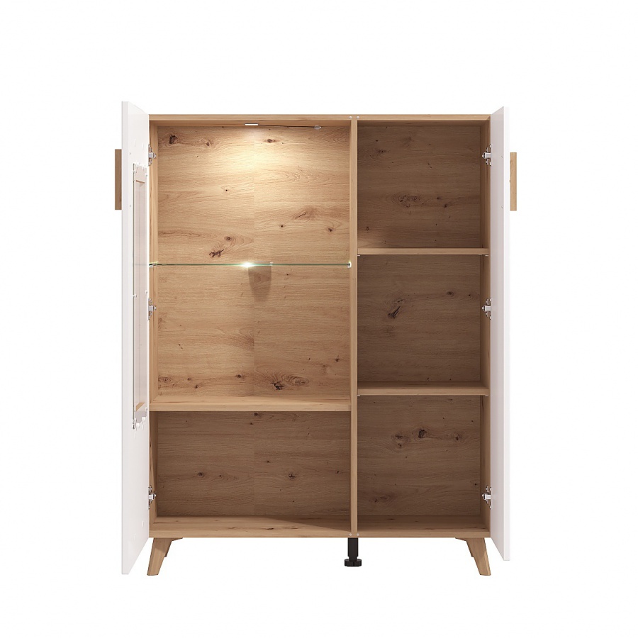 Široká vitrína s kompletným osvetlením jett - dub artisan/biela.

 

Vitrína s presklenou časťou cez ktorú je možné vidieť jednu sklenenú policu.

 

Rozmery širokej vitríny s kompletným osvetlením Jett sú 96x125,5x35cm (š, v, h).

 

Všetky produkty z kolekcie Jett nájdete nižšie v súvisiacich produktoch.