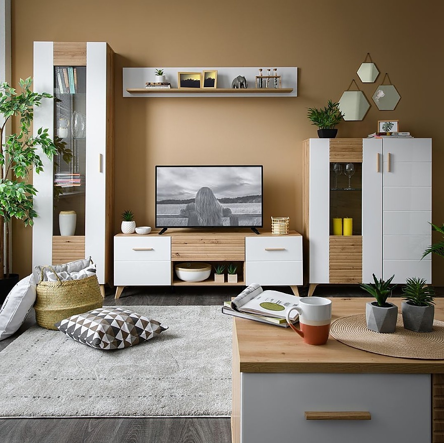 Široká vitrína s osvetlením police jett - dub artisan/biela.

 

Vitrína s presklenou časťou cez ktorú je možné vidieť jednu sklenenú policu.

 

Rozmery širokej vitríny s osvetlením políc Jett sú 96x125,5x35cm (š, v, h).

 

Všetky produkty z kolekcie Jett nájdete nižšie v súvisiacich produktoch.