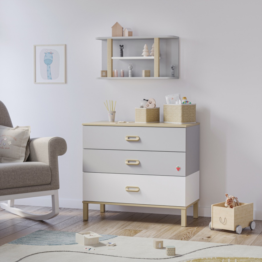 Izba pre bábätko simba - šedá/biela/dub.

 

Každá nastávajúca mamička sa s láskou chystá na príchod bábätka na svet a obzvlášť záležať si dáva na výbere postieľky, pri ktorej si iste praje, aby pôsobila príjemne a bola pohodlná.

 

Dvojdverová šatníková skriňa Simba dopraje vášmu dieťaťu bezchybné priestory na oblečenie, a obzvlášť vás poteší, ak potrebujete ušetriť miesto v úzkej miestnosti.

 

Izba pre bábätko sa skladá z týchto prvkov:


	Šuplíková komoda Simba - 88x80x44cm (š, v, h)
	Detská postieľka 70x140cm Simba - 77x99x148cm (š, v, h)
	Šatníková skriňa 2D Simba - 95x201x52,5cm (š, v, h)


 

Všetky produkty z kolekcie Simba nájdete nižšie v súvisiacich produktoch.