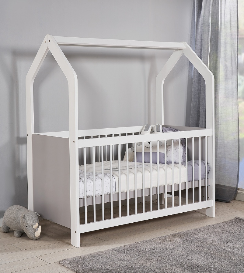 Detská funkčná postieľka 70x140 boom - biela/šedá.

 

Bezpečnosť a pohodlie je u bábätiek vždy na prvom mieste, a tak treba pri voľbe postieľky vyberať pozorne.

 

Rozmery detskej funkčnej postieľky 70x140 Boom jsou 76,8x160x146cm (š, v, h).

 

Všetky produkty z kolekcie Boom nájdete nižšie v súvisiacich produktoch.