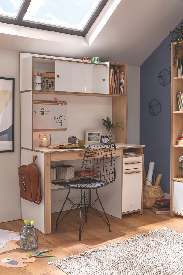 Nástavec k písaciemu stolu dylan - biela/dub svetlý.

 

Príjemne prekvapí jednoduchá inštalácia, ktorú zvládne naozaj každý.

 

Rozmery nástavce k písaciemu stolu Dylan sú 118x104x29cm (š, v, h).

 

Všetok nábytok patriaci do kolekcie Dylan nájdete nižšie v súvisiacich produktoch.