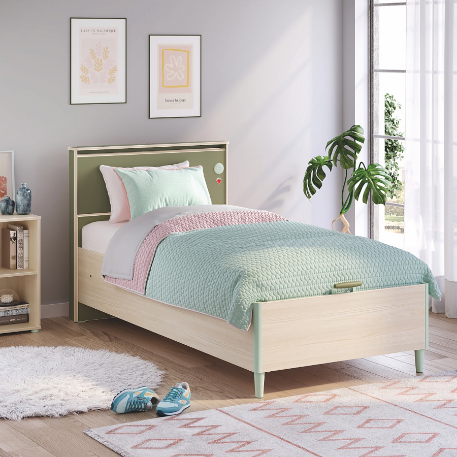 Posteľ 100x200cm s čelom a úložným priestorom fairy - dub.

 

 

Jednolôžková posteľ Fairy s kvalitným doskovým roštom poskytuje ložnú plochu 100x200cm a disponuje nosnosťou 130 kg.

 

 

K posteli patrí krásne zadné čelo, ktoré je v pravom rohu významne obohatené o USB port typu C so zapojením do zásuvky.

 

 

Rozmery postele s úložným priestorom Fairy sú 109x105x216cm (š, v, h).

 

 

Všetky produkty z kolekcie Fairy nájdete nižšie v súvisiacom tovare.