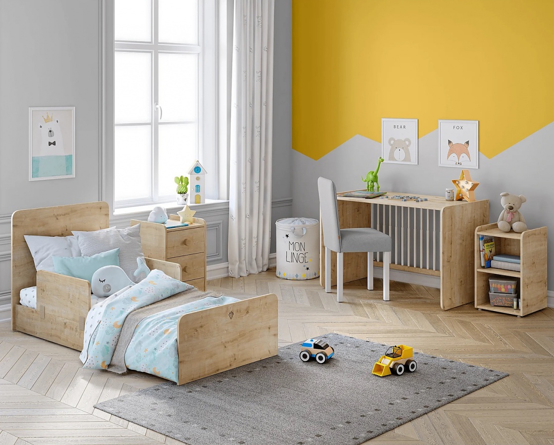 Detská rastúca postieľka s hojdaciou funkciou cody - dub svetlý.

 

Postieľka má pohyblivú bočnicu (teleskopické priečky), ktoré sa pri manipulácii zasúvajú do seba.

 

Postieľka je rastúca a môžete ju tak pretvoriť do "veľkej postele".

 

Súčasťou postieľky nie je matrac.

 

Postieľka Cody je vyrobená z kvalitného lamina hrúbky 8 a 16mm, ktoré poteší dobrou mechanickou odolnosťou a jednoduchou údržbou.

 

Všetok nábytok patriaci do kolekcie Cody nájdete nižšie v súvisiacich produktoch.