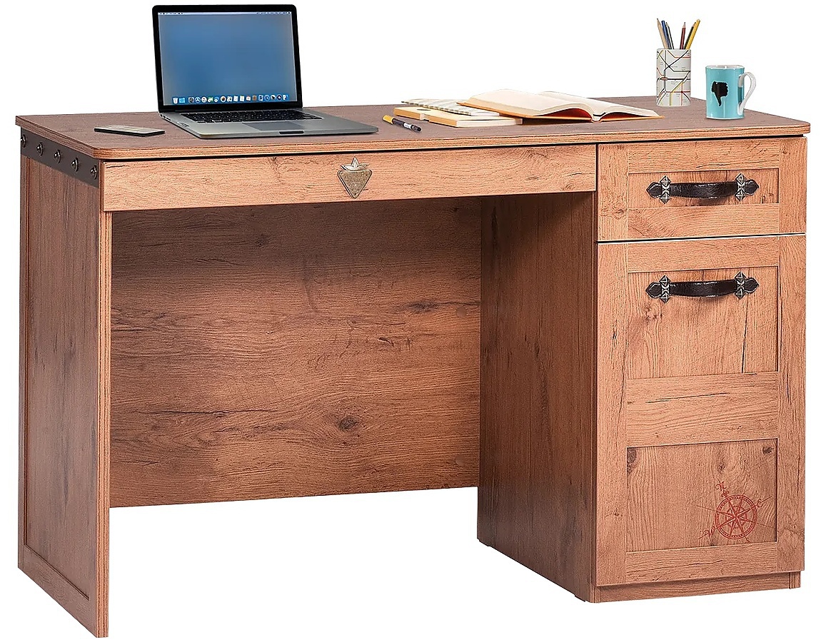 Detský písací stôl jack - dub lancelot.

 

Dôležitým kritériom písacieho stola je tiež odkladacia plocha a množstvo úložného priestoru.

 

Písací stôl je inšpirovaný pirátskou tematikou, rovnako ako ostatný nábytok z tejto kolekcie.

 

Design písacieho stola je starostlivo prepracovaný do najmenších detailov.

 

Kolekcia Jack je vyrobená v zaujímavom dubovom dekore lancelot v kombinácii s originálnymi potlačami pirátskej tematiky.

 

Všetok nábytok patriaci do kolekcie Jack nájdete nižšie v súvisiacich produktoch.