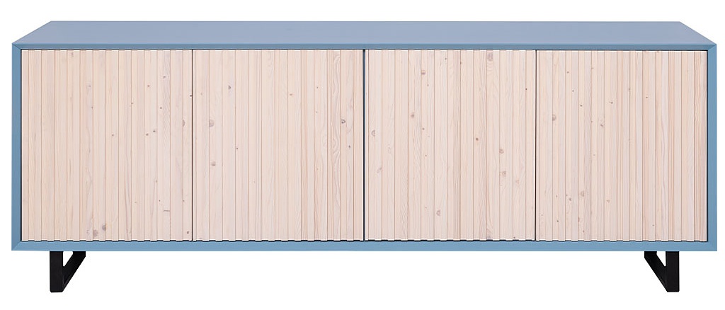 Široká komoda layne 753 - modrá/béžová.

 

Povrch širokej komody je opatrený farebným náterom v odtieni P053.

 

Široká komoda je opatrená 4 dvierkami.

 

Rozmery širokej komody Layne 753 sú 214x78x50cm (š, v, h).

 

Pre kompletnú ponuku masívneho nábytku od tohto výrobcu kliknite TU.

 

Farba na fotografii sa môže ľahko líšiť oproti reálnemu výrobku. Príčinou môže byť zobrazovanie farieb monitora či rôzne nasvietenie výrobkov pri fotení.




Z dôvodu výroby nábytku na zákazku, sme nútení požadovať od zákazníka zálohu v minimálnej výške 30% z ceny nábytku.