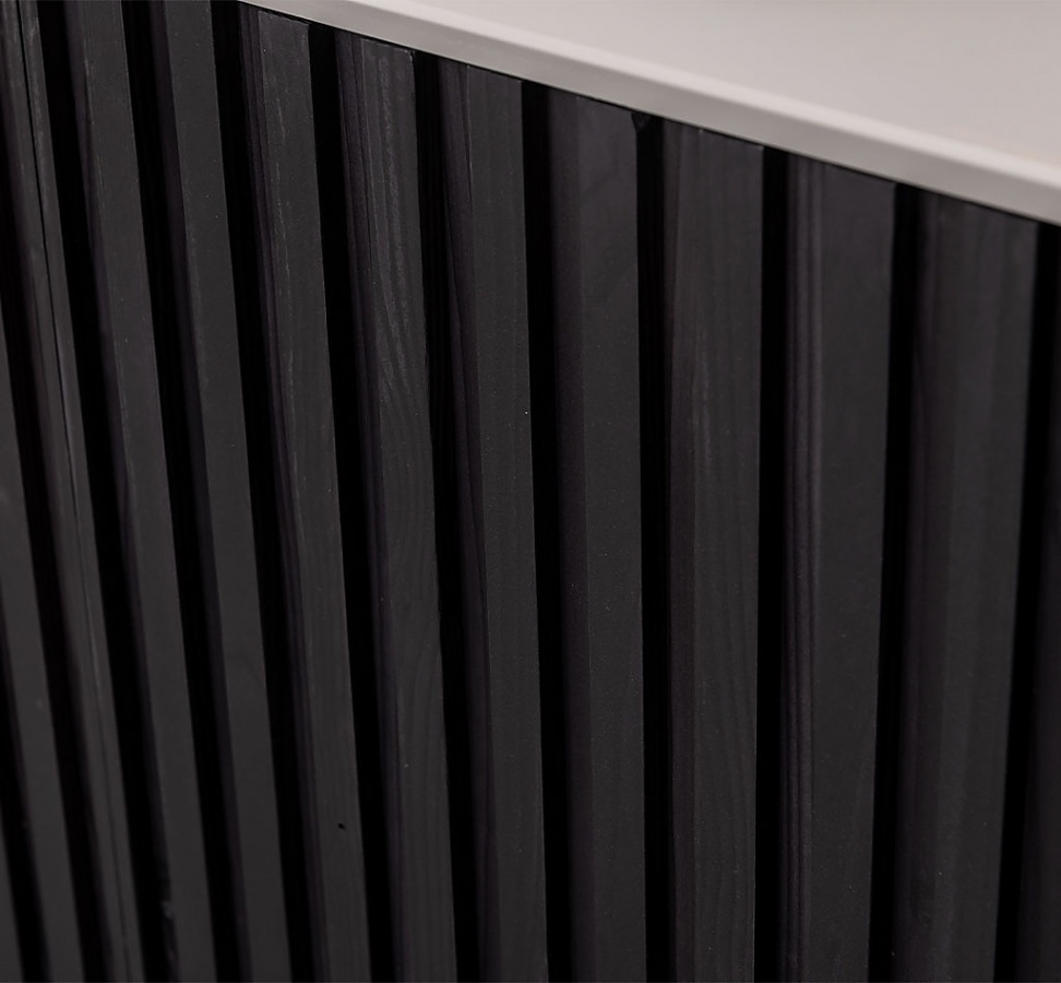 Dvierková skrinka pre umývadlo layne 758 - šedá/čierna.

 

Povrch dvierkovej skrinky je opatrený farebným náterom v odtieni P013.

 

Kúpeľňová skrinka je vybavená 2 dvierkami za ktorými sa skrývajú dve police, ktoré dali vzniknúť priestranným priehradkám.

 

Rozmery dvierkovej skrinky pre umývadlo Layne 758 sú 93x76x50cm (š, v, h).

 

Pre kompletnú ponuku masívneho nábytku od tohto výrobcu kliknite TU.

 

Farba na fotografii sa môže ľahko líšiť oproti reálnemu výrobku. Príčinou môže byť zobrazovanie farieb monitora či rôzne nasvietenie výrobkov pri fotení.




Z dôvodu výroby nábytku na zákazku, sme nútení požadovať od zákazníka zálohu v minimálnej výške 30% z ceny nábytku.