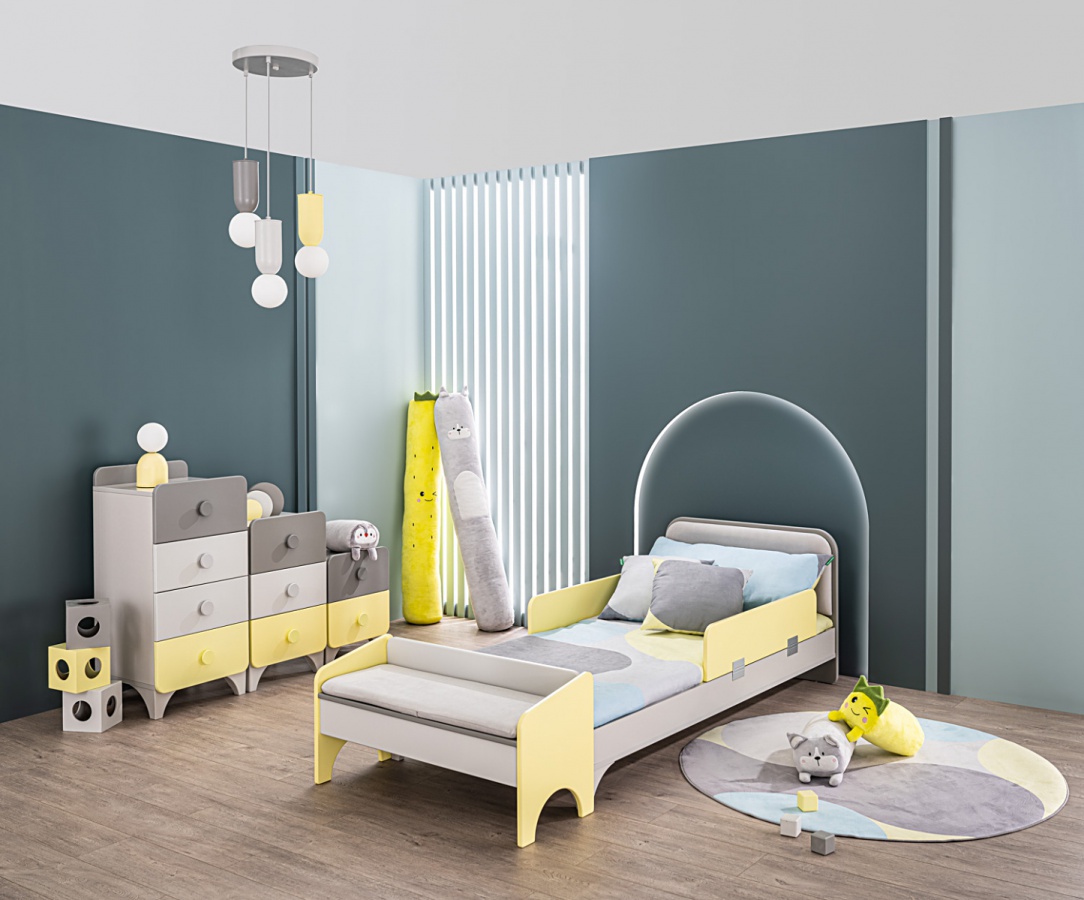 Detská posteľ 80x180 raundo - šedá.

 

Posteľ v šedej farbe je opatrená širokým čelom, ktoré poskytuje maximálne pohodlie.

 

Rozmery detskej postele 80x180 Raundo sú 84,8x66x184,8cm (š, v, h).

 

Všetky produkty z kolekcie Raundo nájdete nižšie v súvisiacich produktoch.