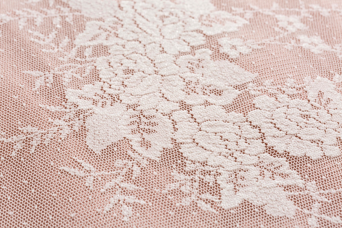 Prikrývka cez posteľ 120cm ballerina s volánkmi - lososová.

 

Rozmery prehozu na posteľ Ballerina sú 220x230cm, obliečky na vankúš 50x70cm, dekoračného vankúšika 15x70cm 

 

Všetky ďalšie odporúčané produkty nájdete v súvisiacom tovaru nižšie.