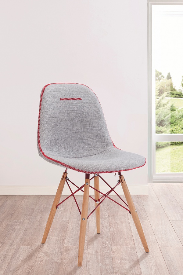 Čalúnená stolička lincoln - šedá.

 

 

Rozmery čalúnené stoličky Lincoln sú 50x85x50cm (š, v, h).