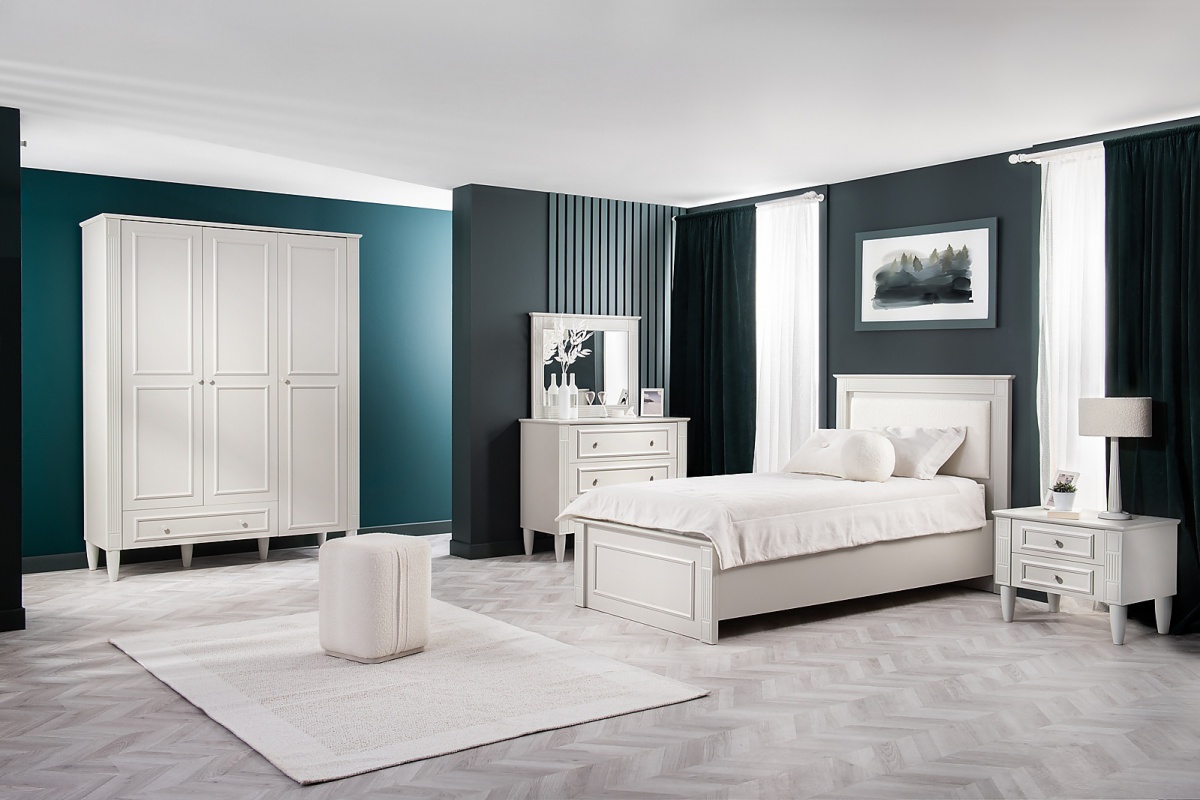 Posteľná súprava 120x200cm esme - šedá/biela.

 

Posteľná súprava Esme obsahuje:


	Prikrývka na posteľ – 188x217cm
	Prestieradlo - 172x252cm
	Vankúš - 69x52cm
	Dekoračný vankúšik - 45x45cm


 

Celý set bol vyrobený zo 100% bavlny.

 

Všetky produkty z kolekcie Esme nájdete nižšie v súvisiacich produktoch.