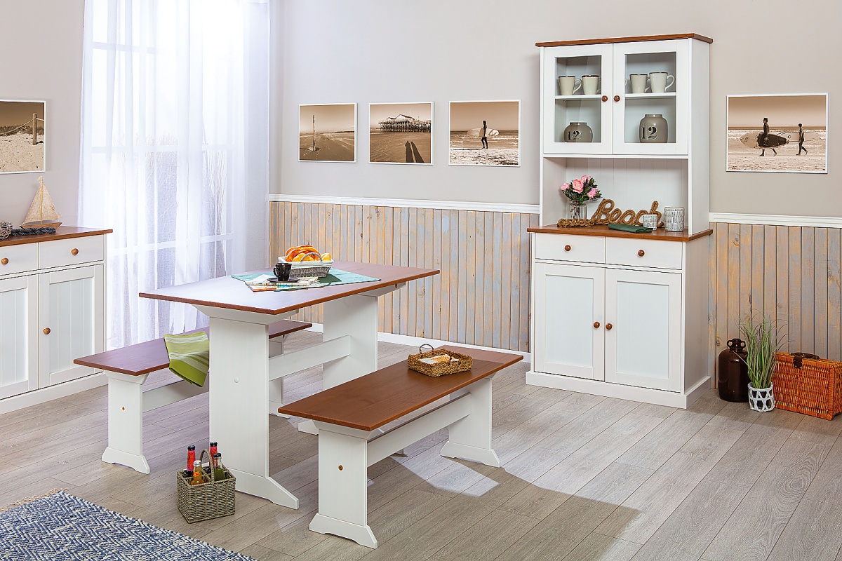 Kredenc z masívu carson - biela/hnedá.

 

Vysoký kredenc perfektne zapadne ako do kuchyne, tak do jedálne.

 

Rozmery kredenca Carson sú 90x190x45cm (š, v, h).

 

Všetky produkty z kolekcie Carson nájdete nižšie v súvisiacich produktoch.