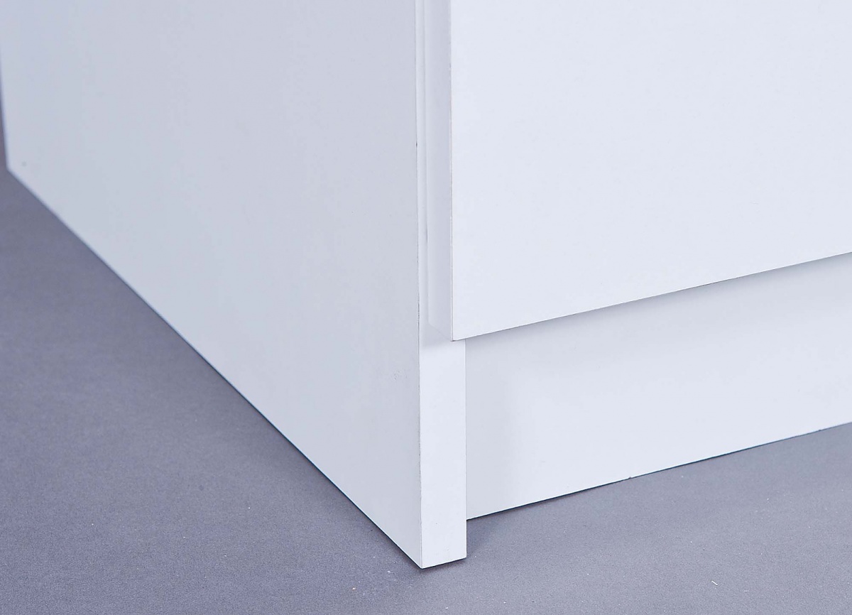 Komoda 3 zásuvky petrus - biela.

 

Kúpa komody je vždy dobrým nápadom.

 

Rozmery 3-zásuvkovej komody Petrus sú 41x71x40cm (š, v, h).

 

Všetky produkty z kolekcie Petrus nájdete nižšie v súvisiacich produktoch.