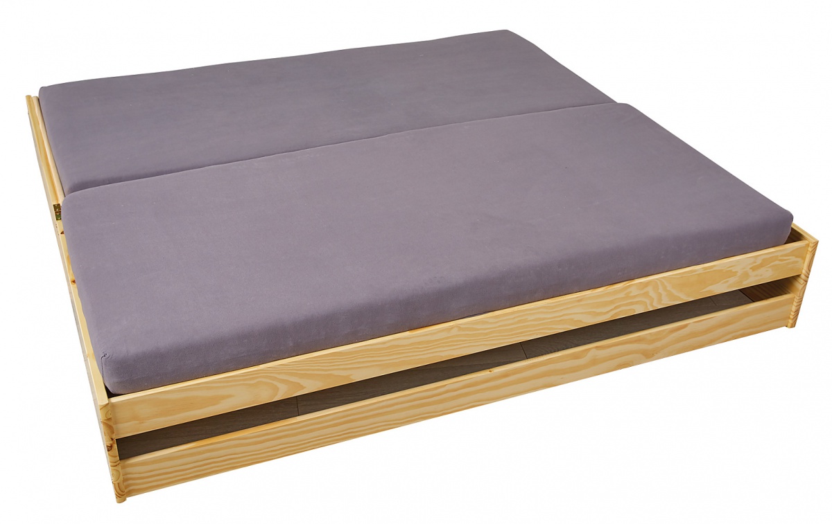 Rozkladacia posteľ z masívu 90x200cm tulip - borovica.

 

Rozmery rozkladacej postele 90x200cm Tulip sú 97x65x209cm (š, v, h).

Odporúčaná veľkosť matraca do prístelky - 90x185cm.

Všetky produkty z kolekcie Tulip nájdete nižšie v súvisiacich produktoch.