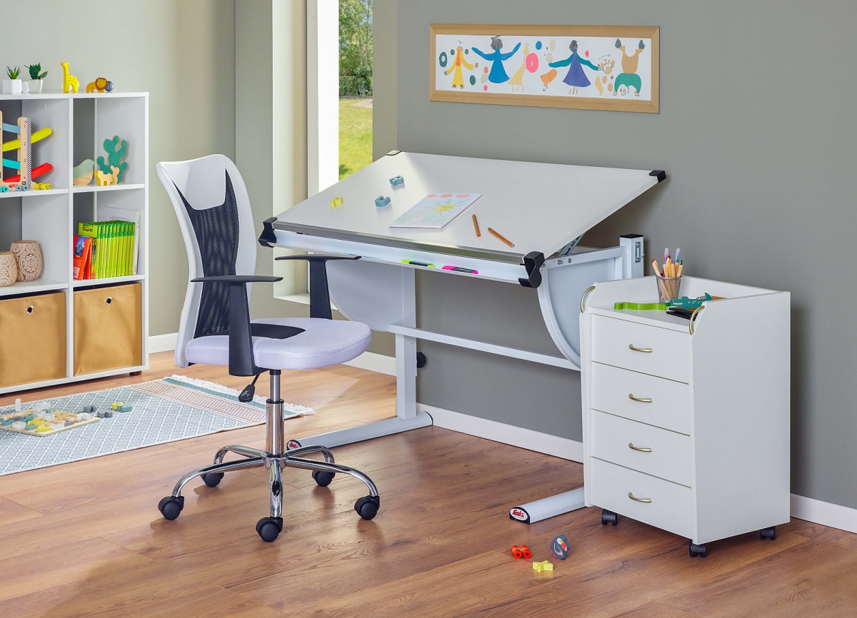 Detský funkčný stôl ii curtis - biela (ružová+zelená).

 

Rozmery detského funkčného stola II Curtis sú 118x63-93x72,5cm (š, v, h).

 

Ďalšie písacie stoly od rovnakého výrobcu nájdete nižšie v súvisiacich produktoch.