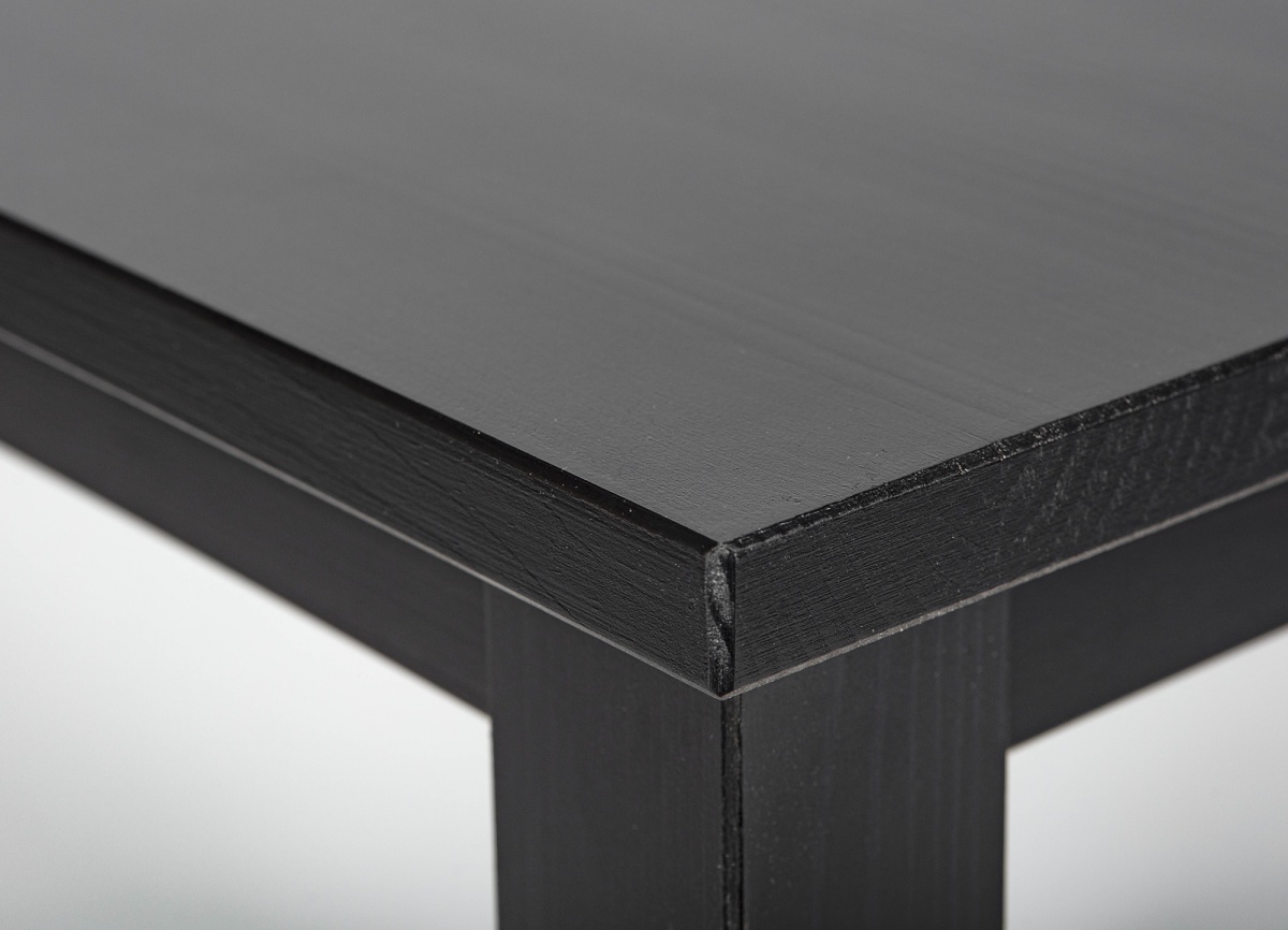 Odkladací stolík z masívu judd - čierna.

 

Rozmery odkladacieho stolíka Judd sú 45x55x45cm (š, v, h).

 

Všetky produkty z kolekcie Judd a ďalšie odkladacie či konferenčné stolíky od rovnakého výrobcu nájdete nižšie v súvisiacich produktoch.