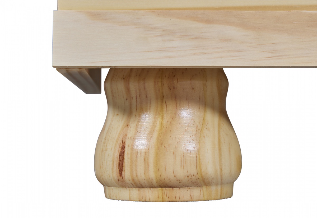 Trojdverová šatníková skriňa z masívu zorina - borovica.

 

Masívna trojdverová šatníková skriňa je elegantná na pohľad a neuveriteľne praktická vo vnútri.

 

Rozmery trojdverovej šatníkovej skrine Zorina sú 150x180x56cm (š, v, h).

 

Všetky produkty z kolekcie Zorina nájdete nižšie v súvisiacich produktoch.