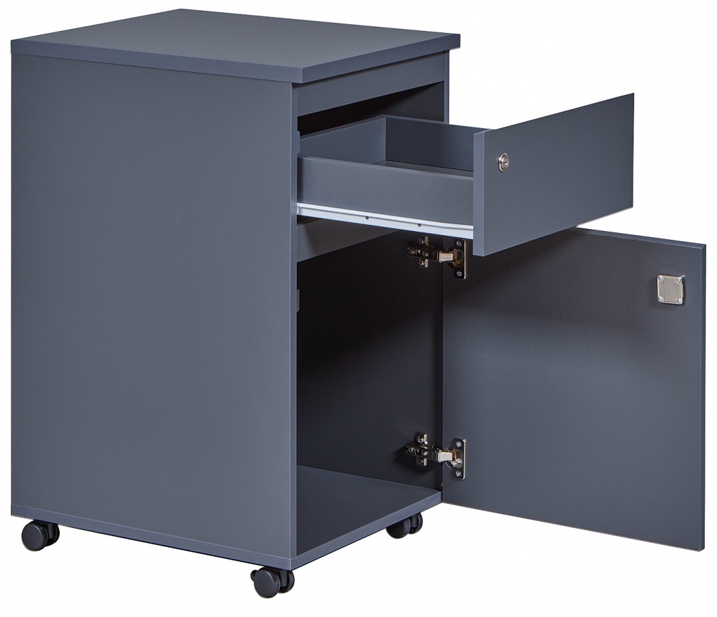 Kontajner na kolieskach player - šedá.

 

Máte strach, že vám nebude stačiť úložný priestor a chceli by ste mať istotu, že bude kam uložiť hry, konzoly či počítačové súčiastky?

 

Rozmery kontajnera na kolieskach Player sú 44x76,9x51,3cm (š, v, h).

 

Všetky produkty z kolekcie Player nájdete nižšie v súvisiacich produktoch.