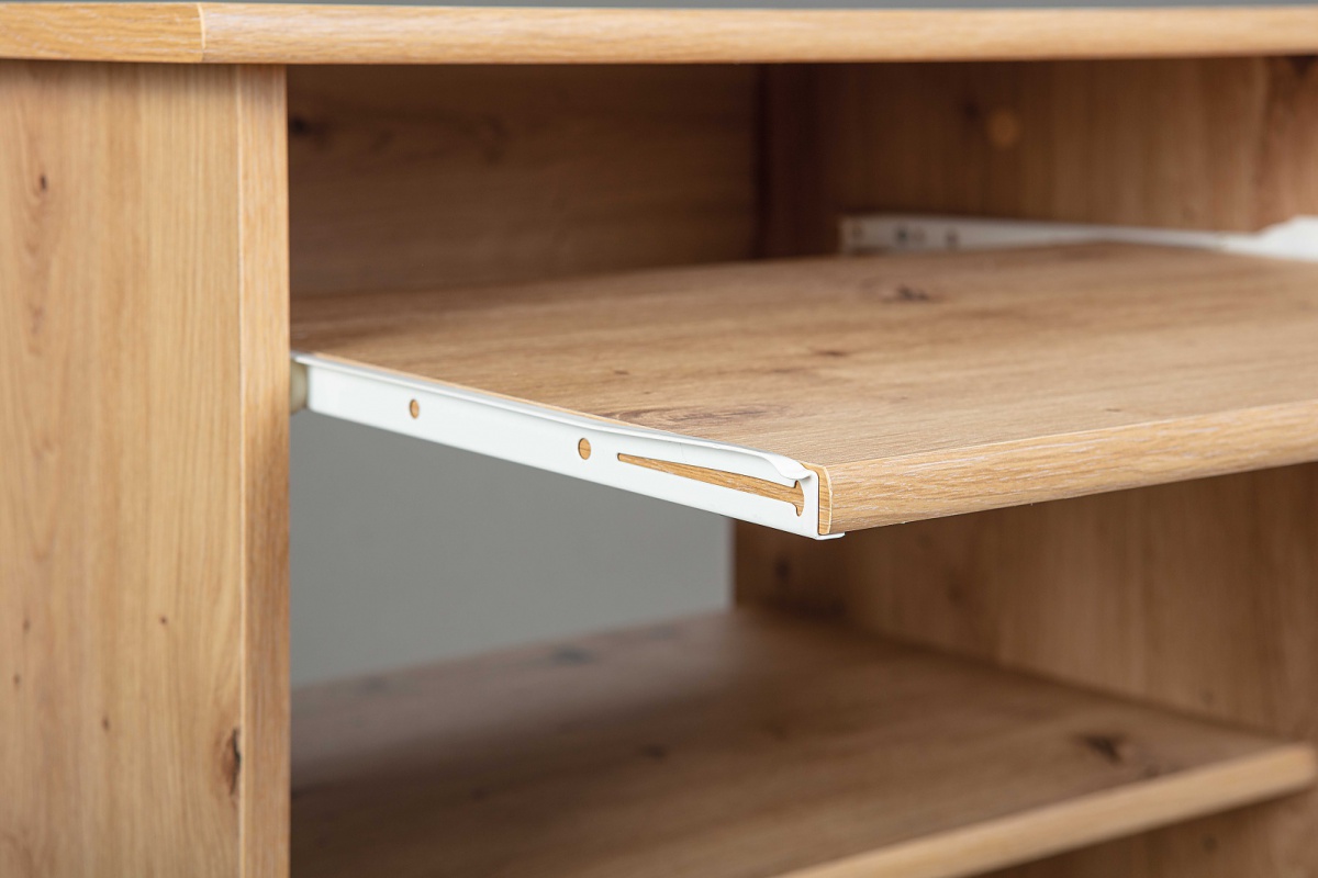 Pc stôl na kolieskach petrus - dub artisan.

 

Niekedy nemáte miesta nazvyš, a tak hľadáte praktické kúsky, ktoré splnia svoj účel na 100%, ale navyše nebudú zaberať príliš priestoru. PC stôl z kolekcie Petrus sa tak stáva ideálnym kúskom do každej domácnosti.

 

Rozmery PC stola na kolieskach Petrus sú 80x75x50cm (š, v, h).

 

Všetky produkty z kolekcie Petrus nájdete nižšie v súvisiacich produktoch.