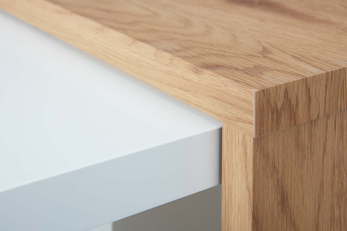 Konferenčný stolík na kolieskach tybalt - biela/dub.

 

Rozmery konferenčného stolíka na kolieskach Tybalt sú 110x45x66cm (š, v, h).

 

Ďalšie konferenčné stolíky od rovnakého výrobcu nájdete nižšie v súvisiacich produktoch.