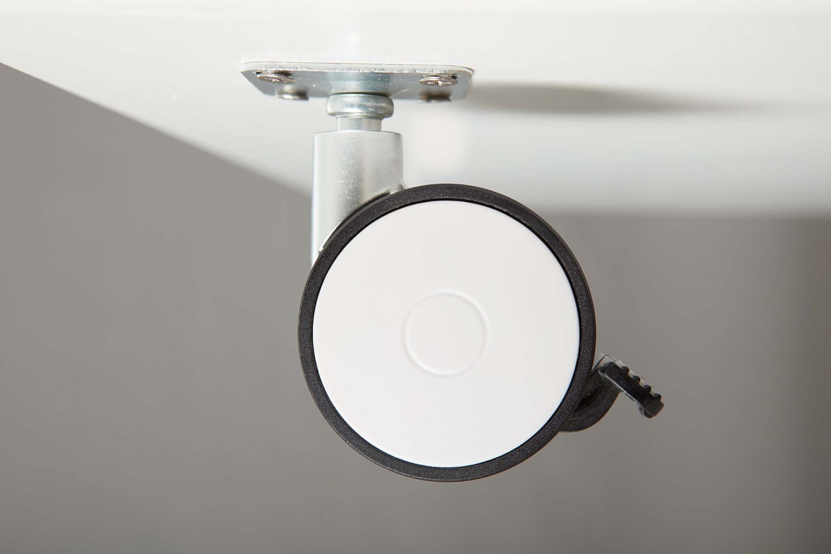 Konferenčný stolík na kolieskach tybalt - biela/dub.

 

Rozmery konferenčného stolíka na kolieskach Tybalt sú 110x45x66cm (š, v, h).

 

Ďalšie konferenčné stolíky od rovnakého výrobcu nájdete nižšie v súvisiacich produktoch.