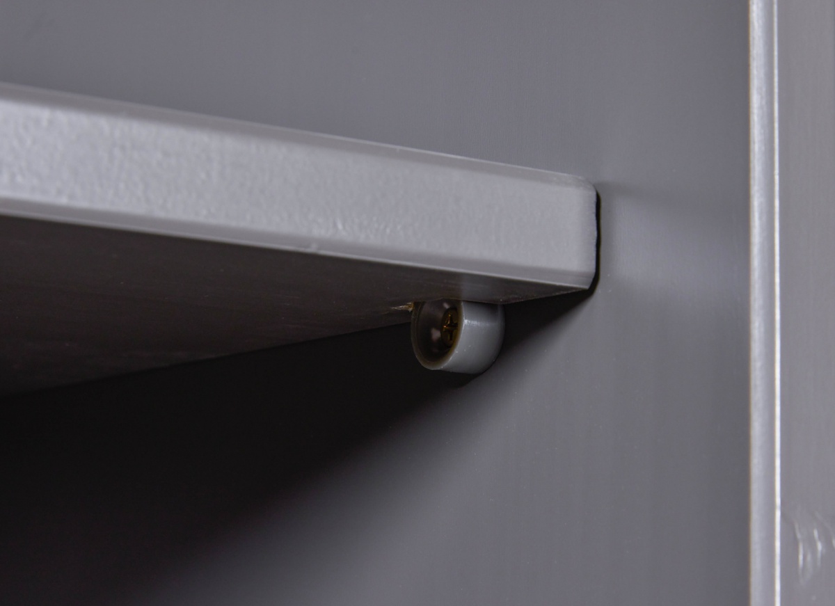 Policový regál z masívu weston - šedá/hnedá.

 

Priestranný regál, ktorý sa hodí ako do spální, tak aj obývacích izieb či kancelárií.

 

Rozmery policového regálu Weston sú 90x190x39cm (š, v, h).

 

Všetky produkty z kolekcie Weston nájdete nižšie v súvisiacich produktoch.